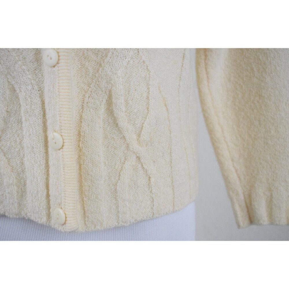 Vintage Cropped Cream Cardigan |‎ 80's acrylic-wool cable knit sweater - Picture 6 of 10